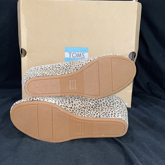 Toms wedge boots! - Picture 7 of 8